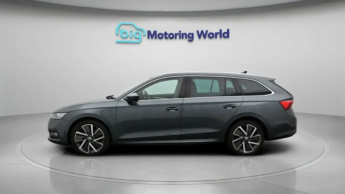Used Skoda Octavia SE L 201 HP (147 kW) 2022