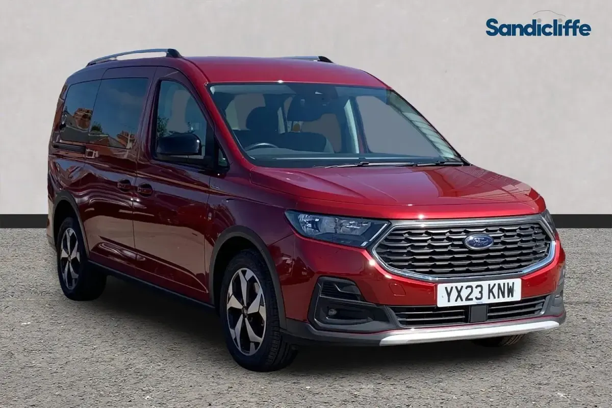 Used Ford Tourneo Active 114 HP (83 kW) 2023 Estate