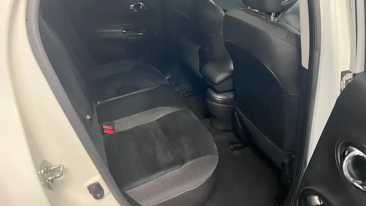 Used Nissan Juke 112 HP (82 kW) 2019 White SUV