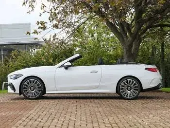 New Mercedes CLE200 AMG Line Premium Plus 204 HP (150 kW) 2026 White Cabriolet