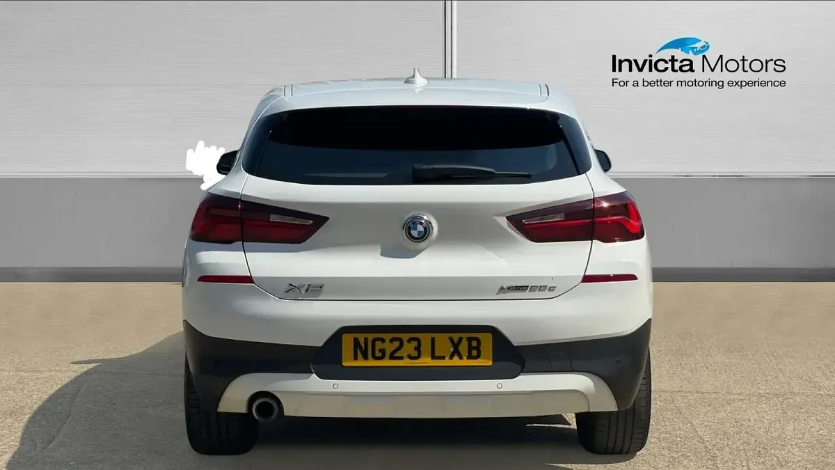 Used BMW X2 Sport Line 220 HP (161 kW) 2023 White SUV
