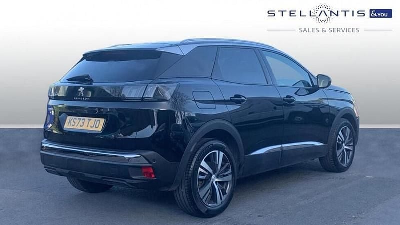 Used Peugeot 3008 Allure+ 134 HP (98 kW) 2023 Black SUV