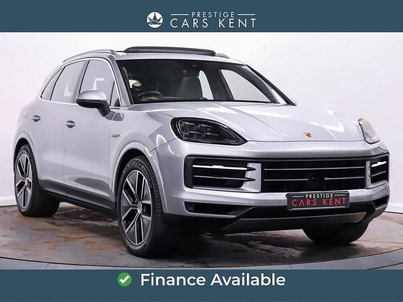 Used Porsche Cayenne 2024 Silver SUV