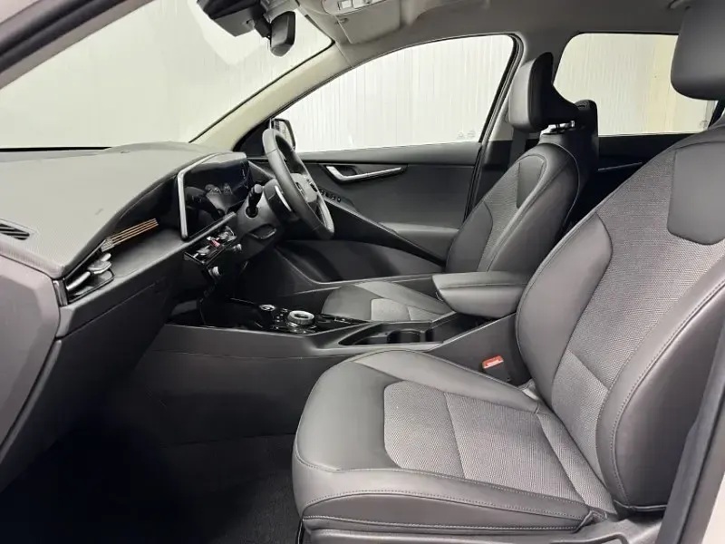 Gebraucht Kia Niro 150 kW (204 PS) 2025 Weiß SUV