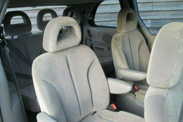 Used Chrysler Voyager 2002 MPV