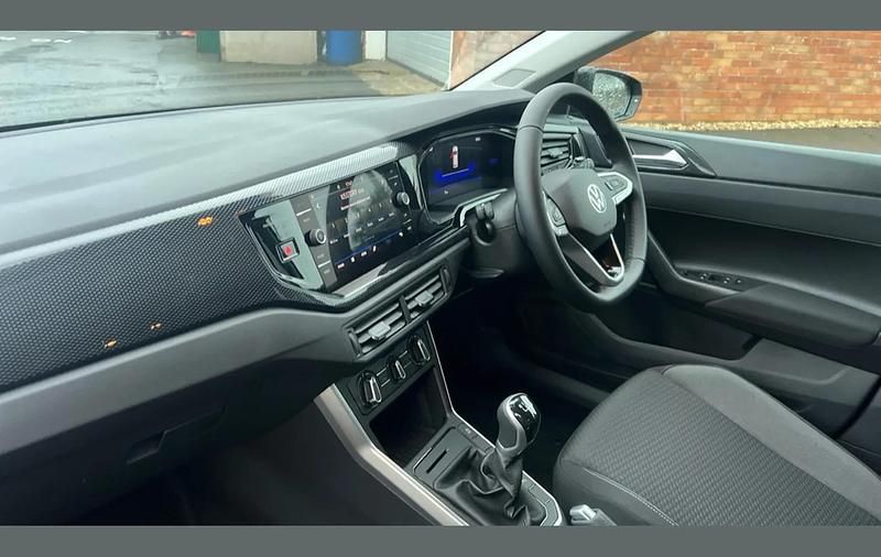 New VW Polo Match 95 HP (69 kW) 2025 Deep black pearl Hatchback