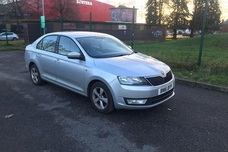 Used 2016 Skoda Rapid SE | £4,289 (Good price) - Image 1/1