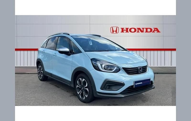 Begagnad Honda Jazz Hybrid 109 HK (80 kW) 2022 Halvkombi