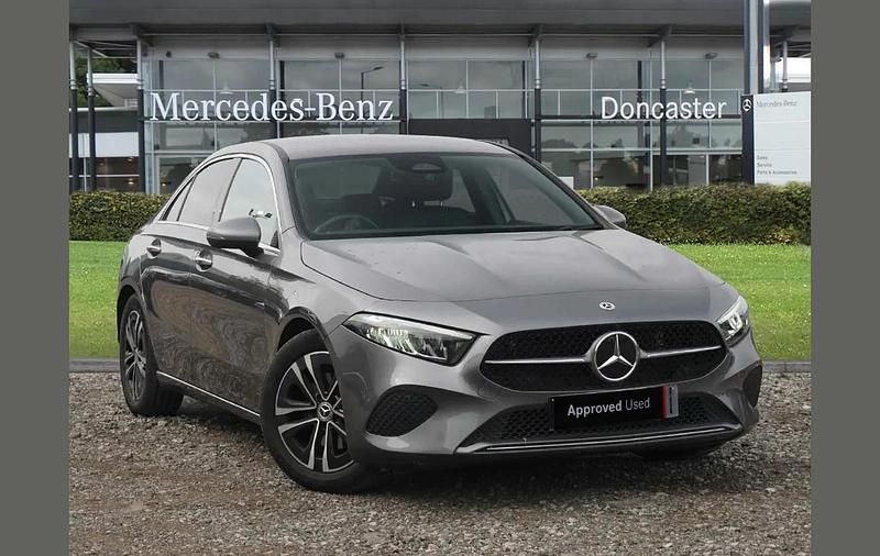 Used Mercedes A180 Executive 134 HP (98 kW) 2024 Grey Sedan