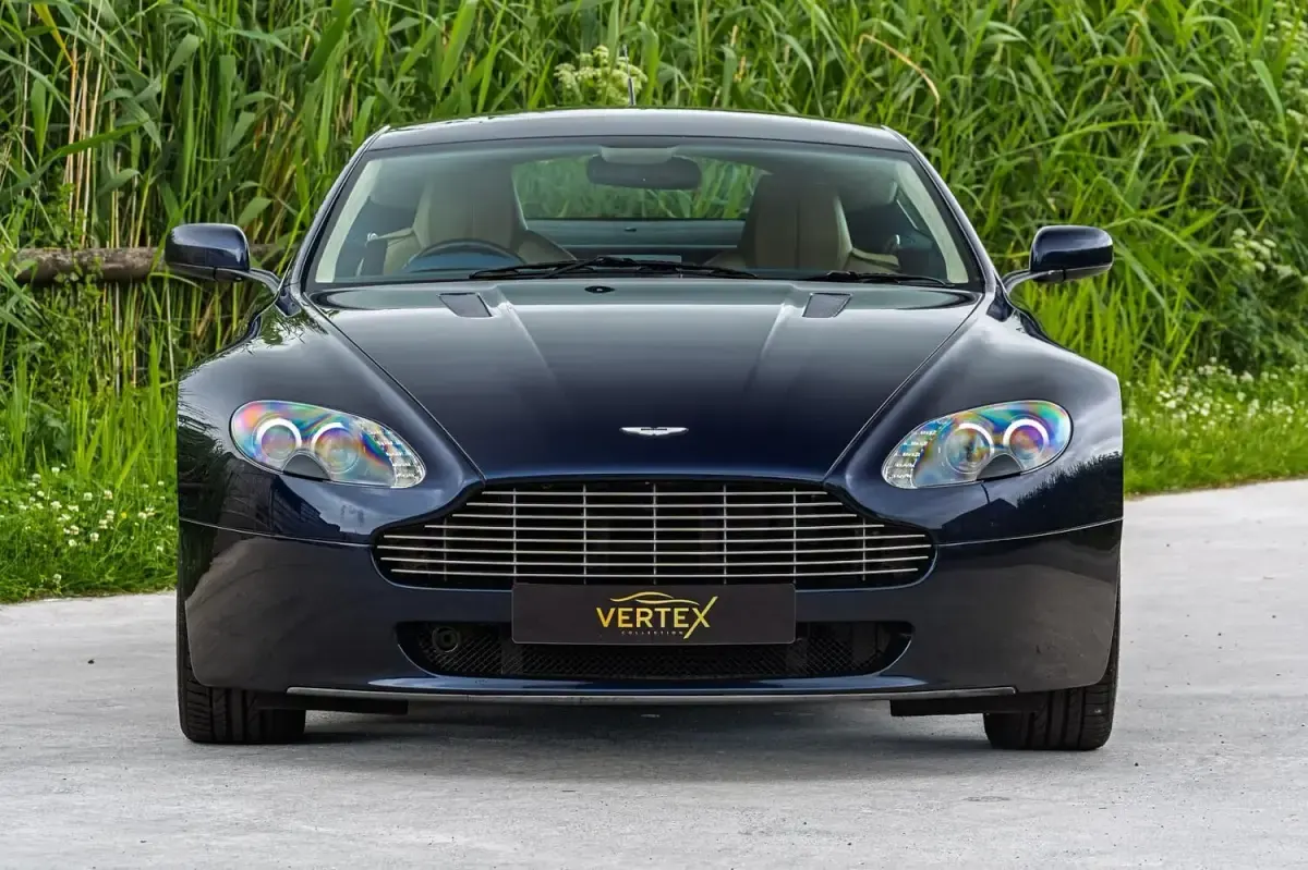 Used Aston Martin V8 Vantage 380 HP (279 kW) 2008 Blue Coupe