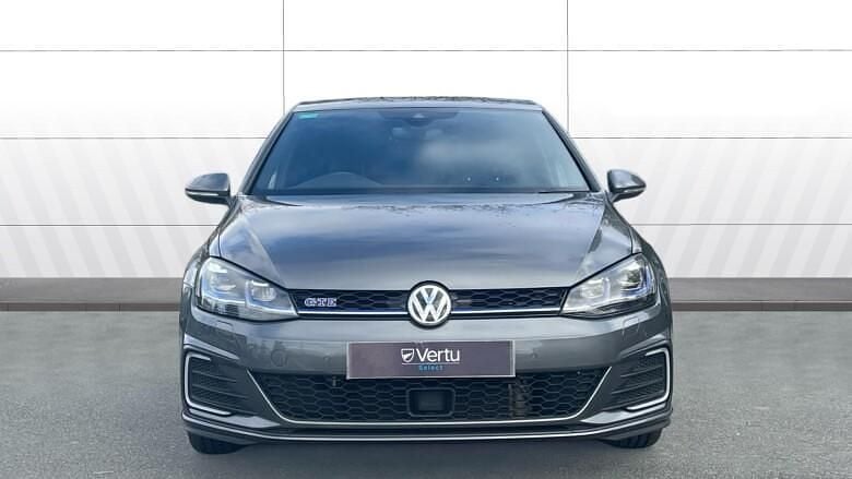 Used VW Golf VII Advance 204 HP (150 kW) 2021 Hatchback