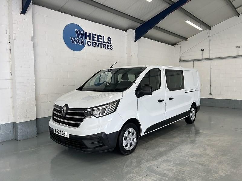 Used Renault Trafic 2024 White MPV