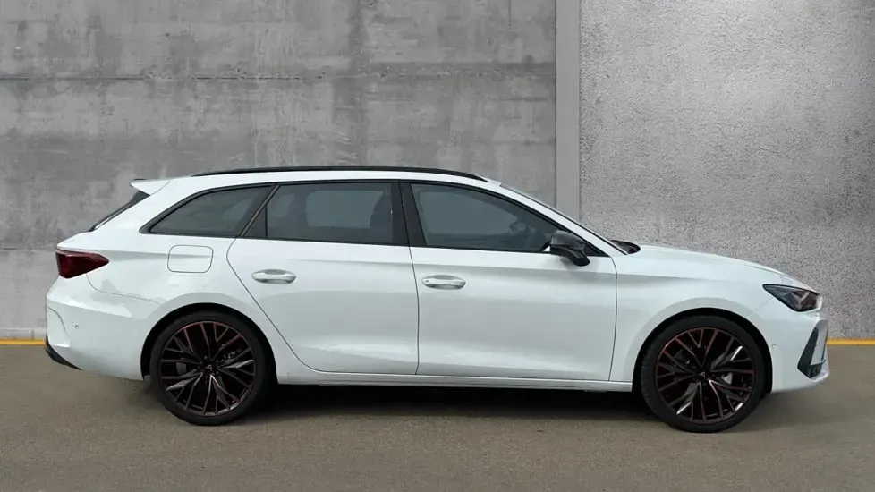 New Cupra Leon 150 HP (110 kW) 2026 White