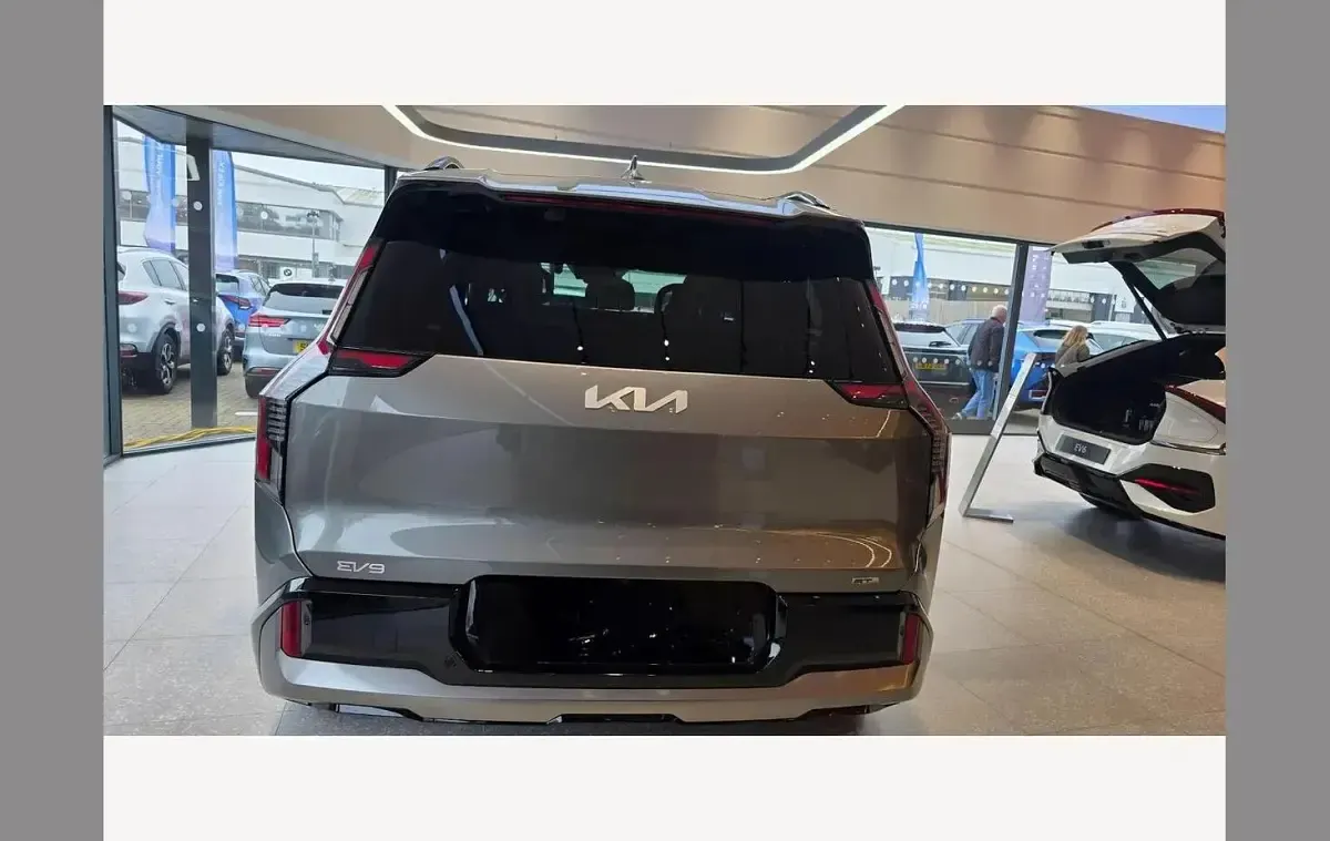 New Kia EV9 GT-Line S 281 kW (383 HP) 2026 Grey SUV