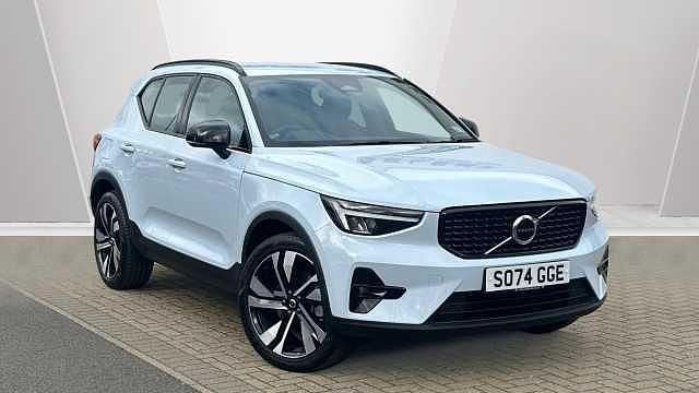 Used Volvo XC40 Plus 161 HP (118 kW) 2025 SUV
