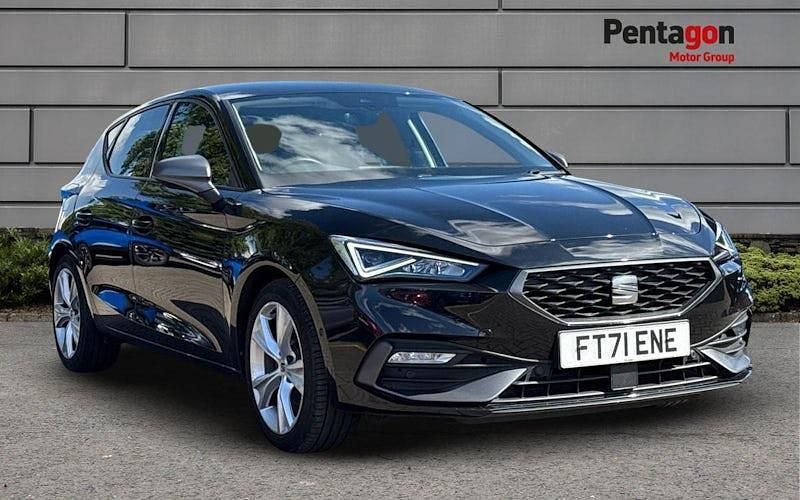 Used 2024 Seat Leon FR Hatchback | £13,495 (Fair price) - Image 1/4