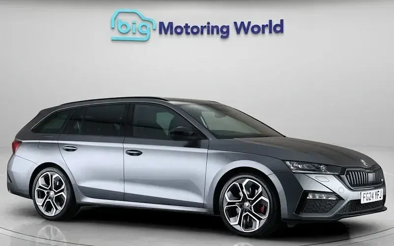 Used Skoda Octavia vRS 245 HP (180 kW) 2024 Estate