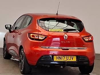 Używany Renault Clio IV Dynamique 90 KM (66 kW) 2017 Czerwony Hatchback