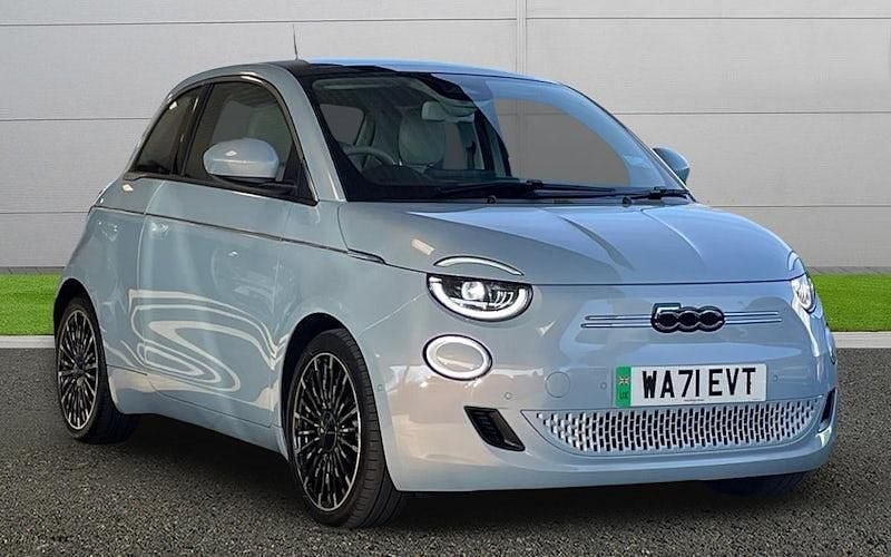 Used Fiat 500e La Prima 86 kW (118 HP) 2026 Hatchback