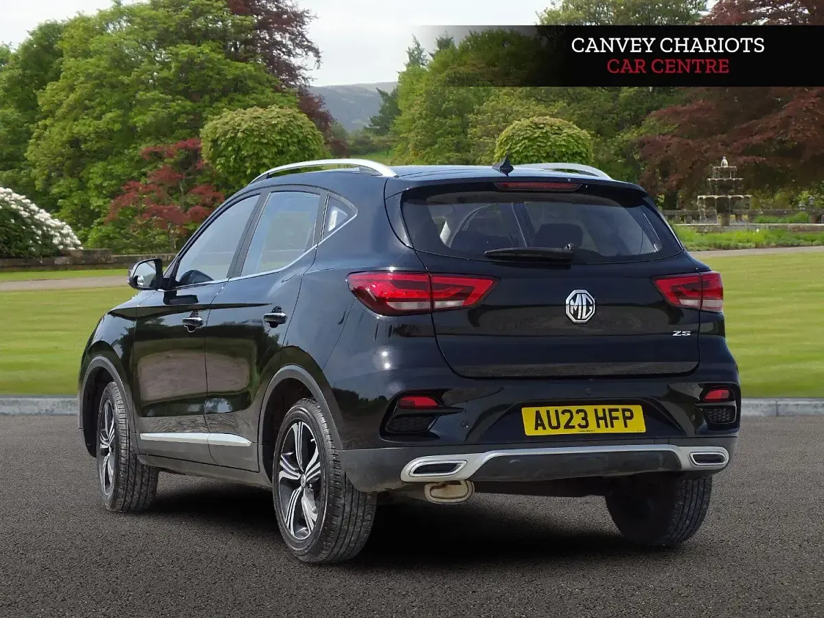 Used MG ZS Excite 106 HP (77 kW) 2023 Black SUV
