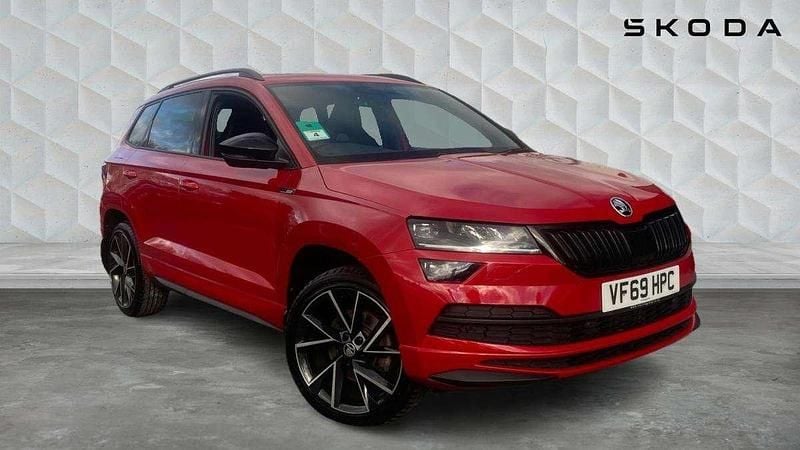 Red Used 2019 Skoda Karoq SportLine SUV | £19,400 (A bit pricey) - Image 1/4