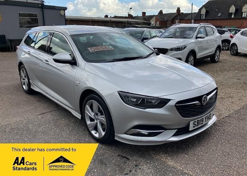 Silver Used 2019 Vauxhall Insignia SRi Estate | £10,995 (Fair price) - Image 1/4
