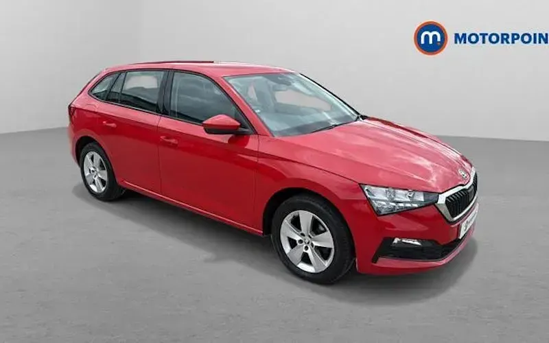 Usado Skoda Scala SE 110 CV (80 kW) 2023 Utilitario