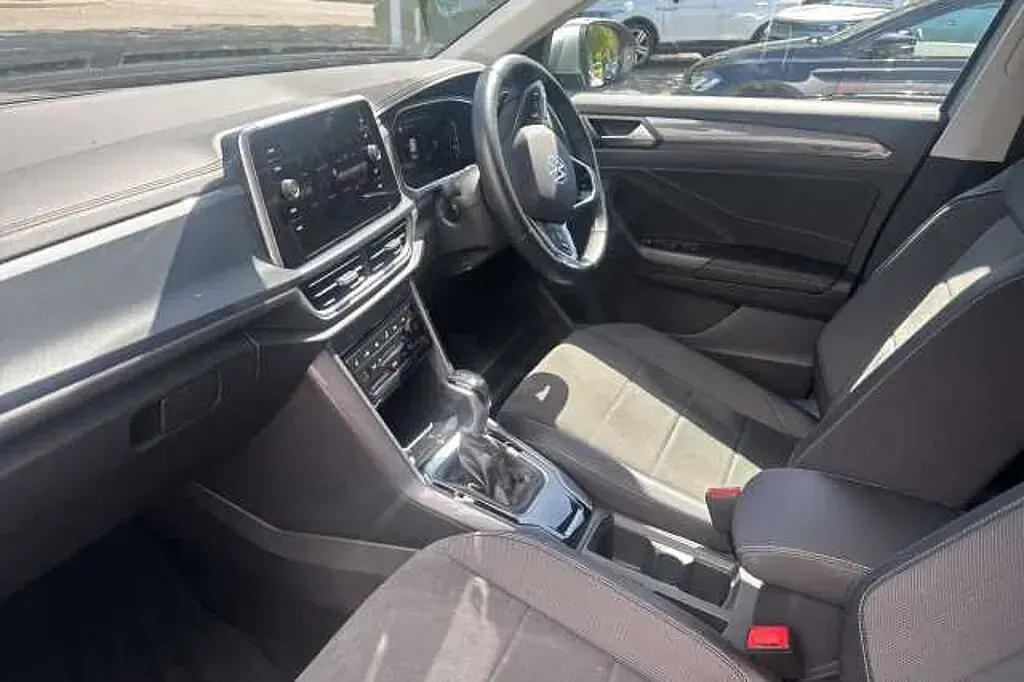 Used VW T-Roc Style 150 HP (110 kW) 2023 Silver SUV