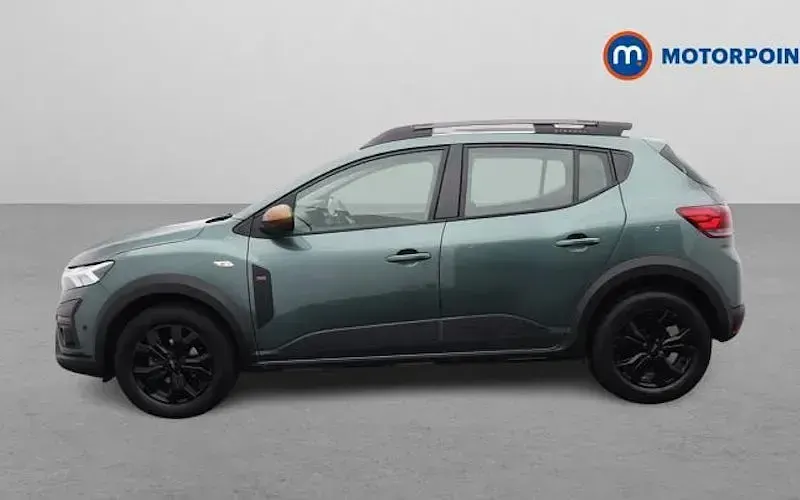 Used Dacia Sandero Extreme 91 HP (66 kW) 2024 Green Hatchback
