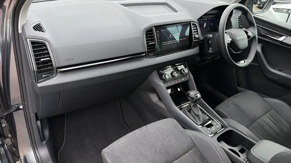 Used Skoda Karoq SE L 150 HP (110 kW) 2025 Graphite grey SUV