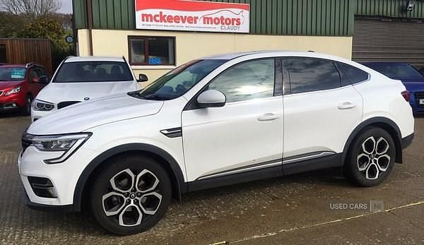 Used Renault Arkana Version S 2022 White SUV