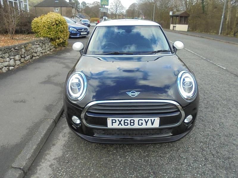 Used Mini Cooper Classic 2018 Black Hatchback