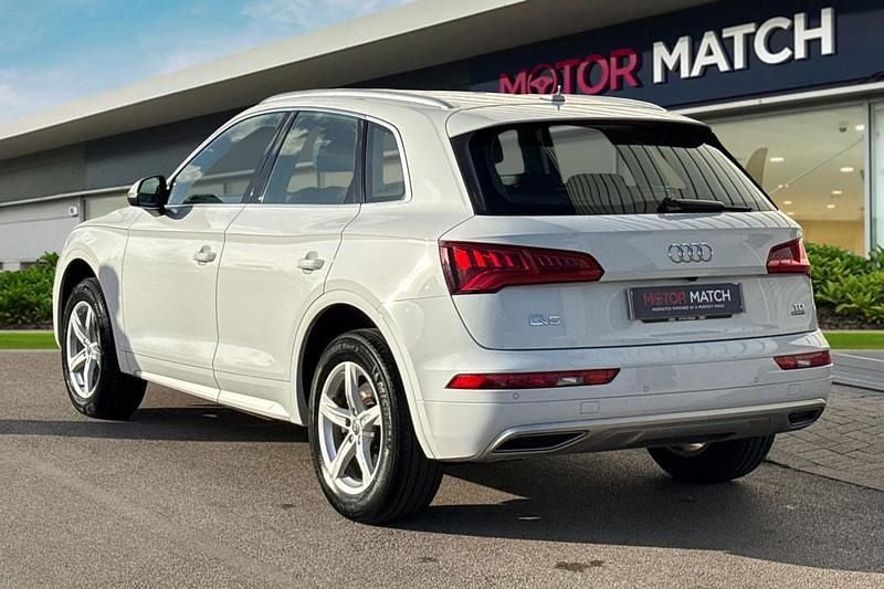 Used Audi Q5 Sport 190 HP (139 kW) 2018 White SUV