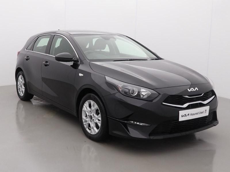 Used Kia Ceed 158 HP (116 kW) 2025 Black Hatchback