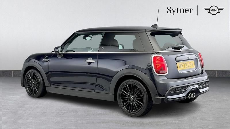 Used Mini Cooper S Exclusive 176 HP (129 kW) 2023 Black Hatchback