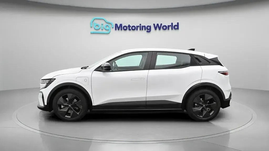 Used Renault Megane E-Tech Evolution 161 kW (220 HP) 2025 Hatchback