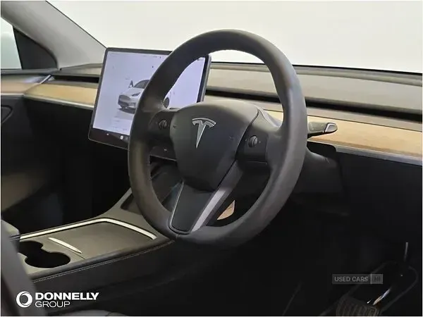 Used Tesla Model Y RWD 219 kW (299 HP) 2023 White SUV