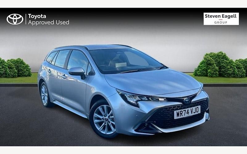 Used 2025 Toyota Corolla Estate | £25,327 (Fair price) - Image 1/3