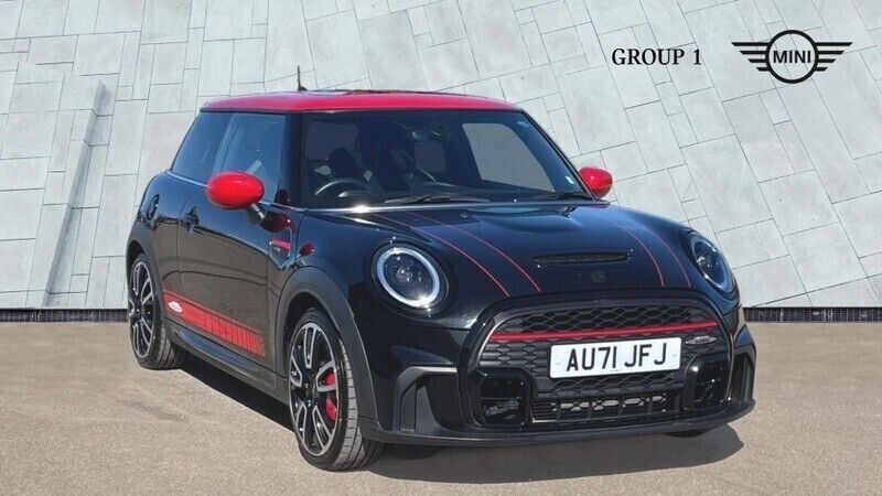 Midnight black Used 2021 Mini John Cooper Works Hatch Hatchback | £22,695 (Fair price) - Image 1/4