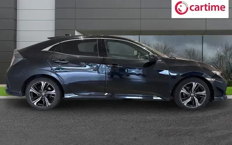 Used Honda Civic SR 126 HP (92 kW) 2022 Hatchback