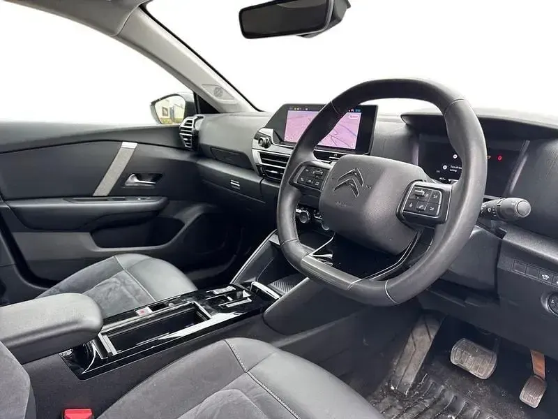 Używany Citroën C4 PureTech 2024 Niebieski SUV