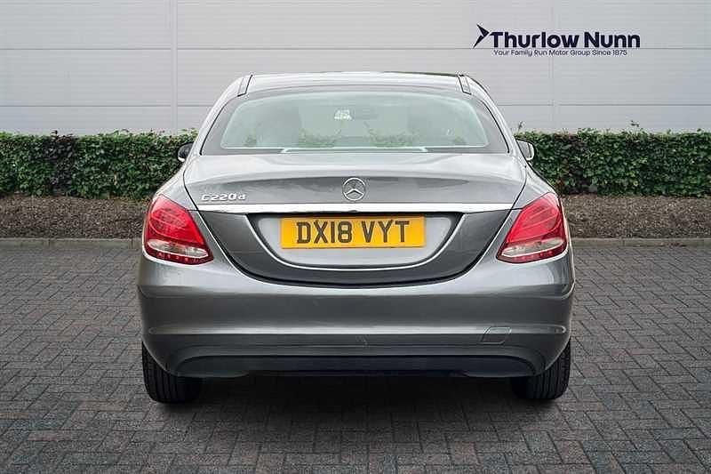 Used Mercedes C220 SE 170 HP (125 kW) 2018 Grey Sedan