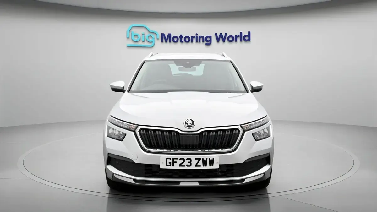 Used Skoda Kamiq SE L Executive 110 HP (80 kW) 2023 Silver SUV