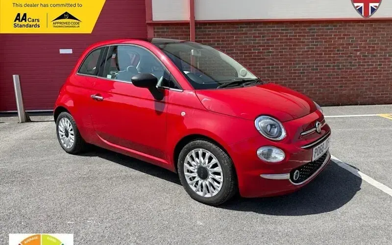 Used Fiat 500 Lounge 69 HP (50 kW) 2018 Hatchback