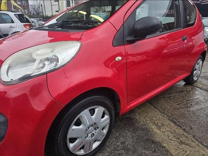 Used Citroën C1 67 HP (49 kW) 2007 Red Hatchback