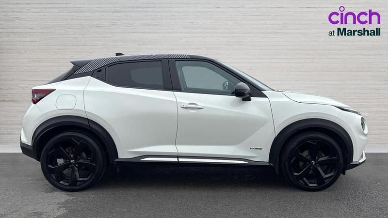 Used Nissan Juke 143 HP (105 kW) 2022 White SUV