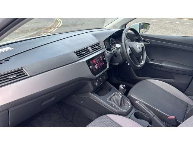 Image 2/4