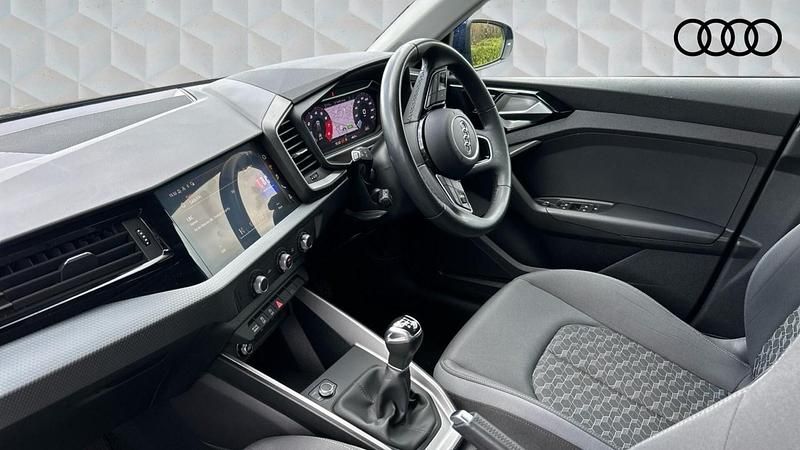 Used Audi A1 Sportback Sport 110 HP (80 kW) 2023 Blue Hatchback