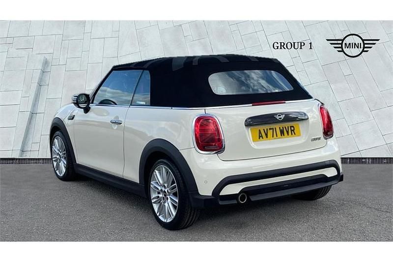 Used Mini Cooper Cabriolet Exclusive 136 HP (100 kW) 2022 White Cabriolet