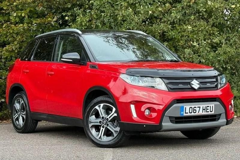 Red/black Used 2017 Suzuki Vitara SZ5 SUV | £8,780 (Good price) - Image 1/1